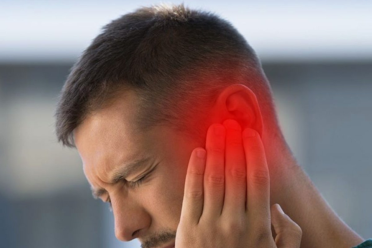 Ear health illustration for Ear Pain With Fever