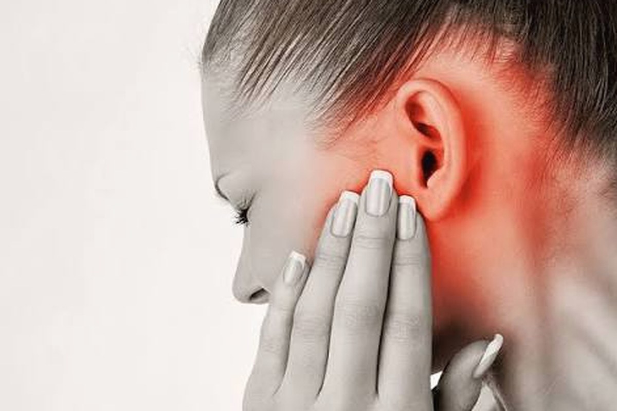 Ear health illustration for Ear Pain With Fever