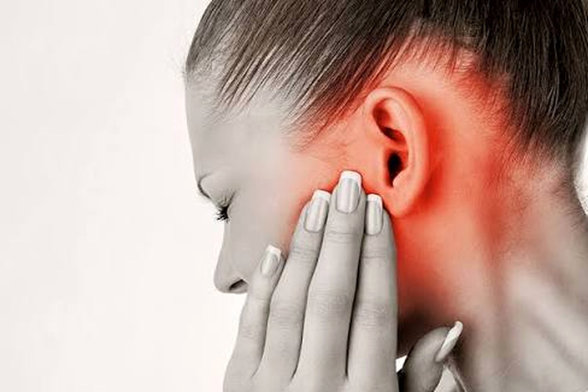 Ear health illustration for Ear Pain With Ear Drainage