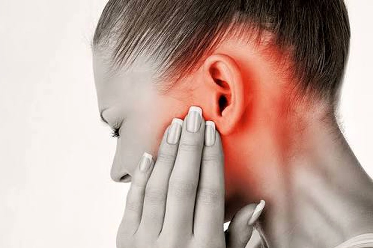 Ear health illustration for Ear Pain After Yawning