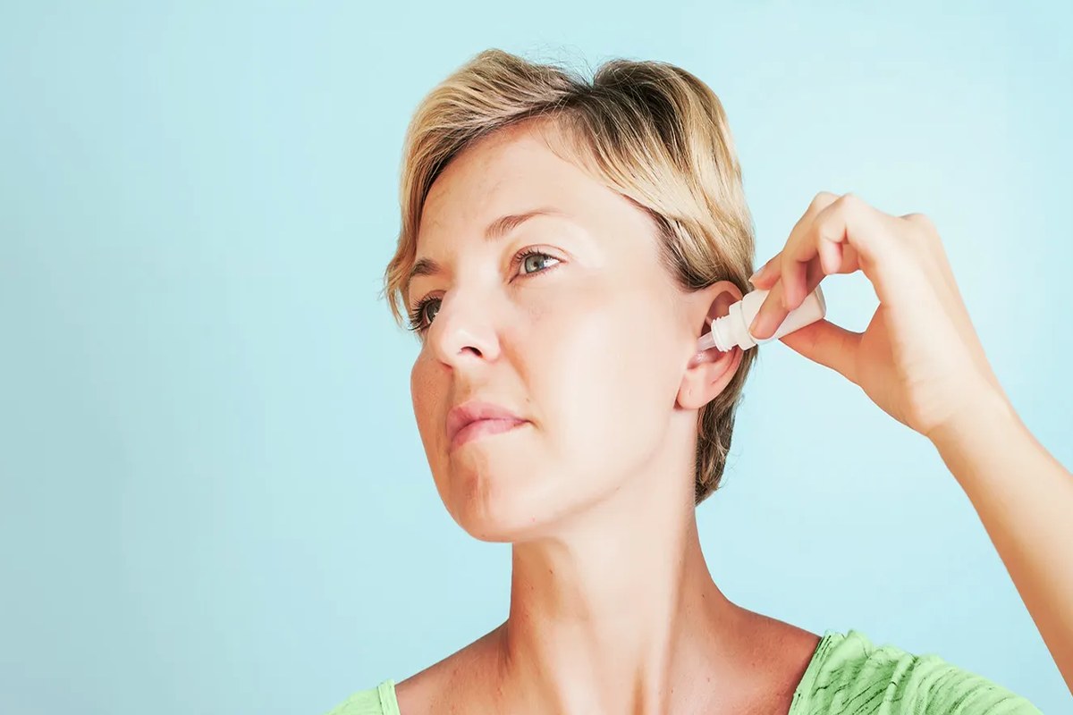 Ear health illustration for Ear Pain When Swallowing