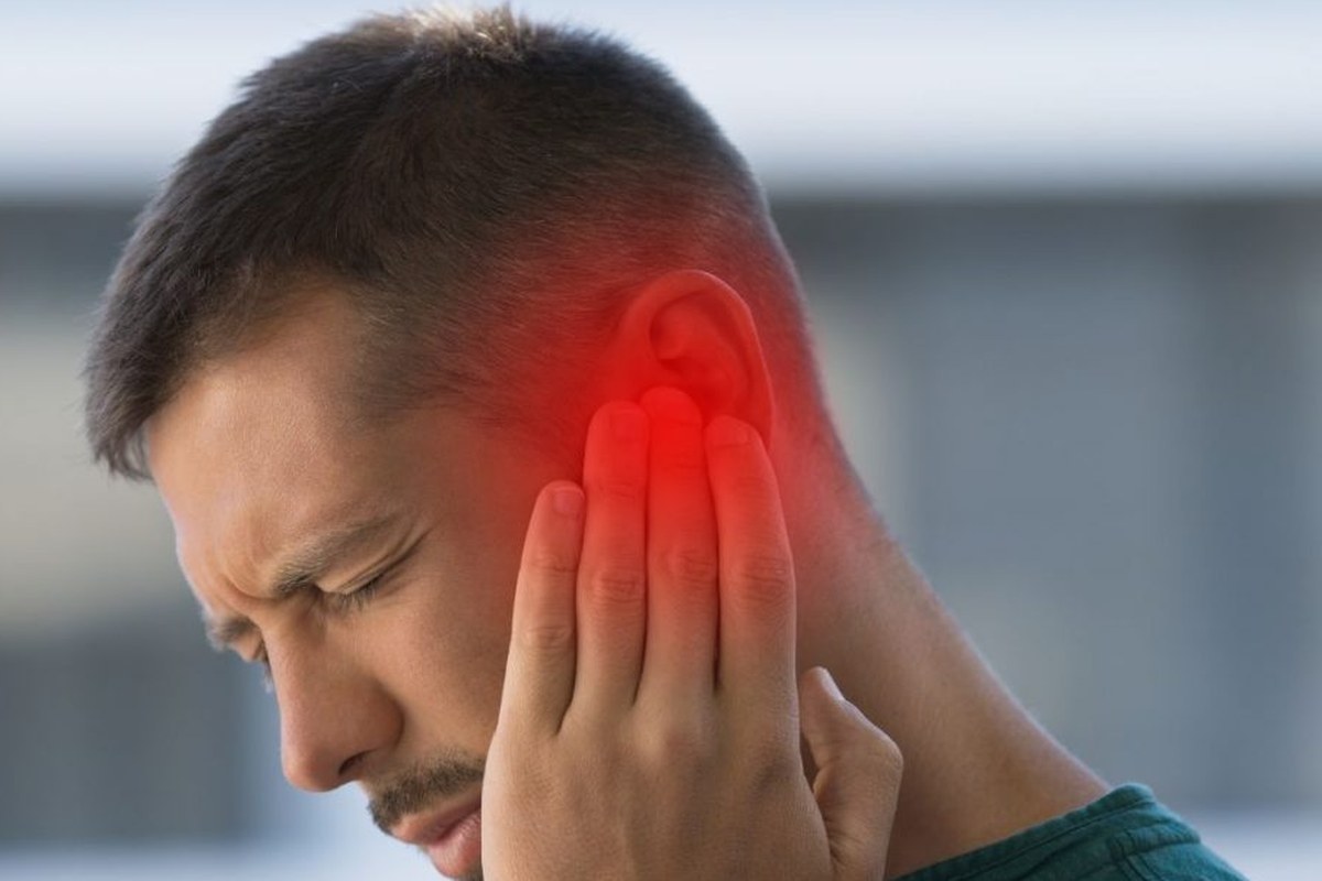 Ear health illustration for Ear Pressure on One Side