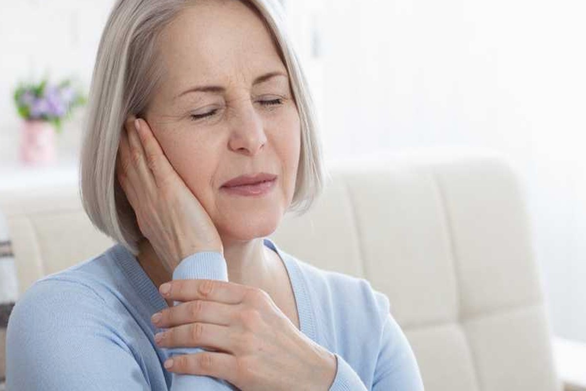 Ear health illustration for Ear Pressure and Allergies