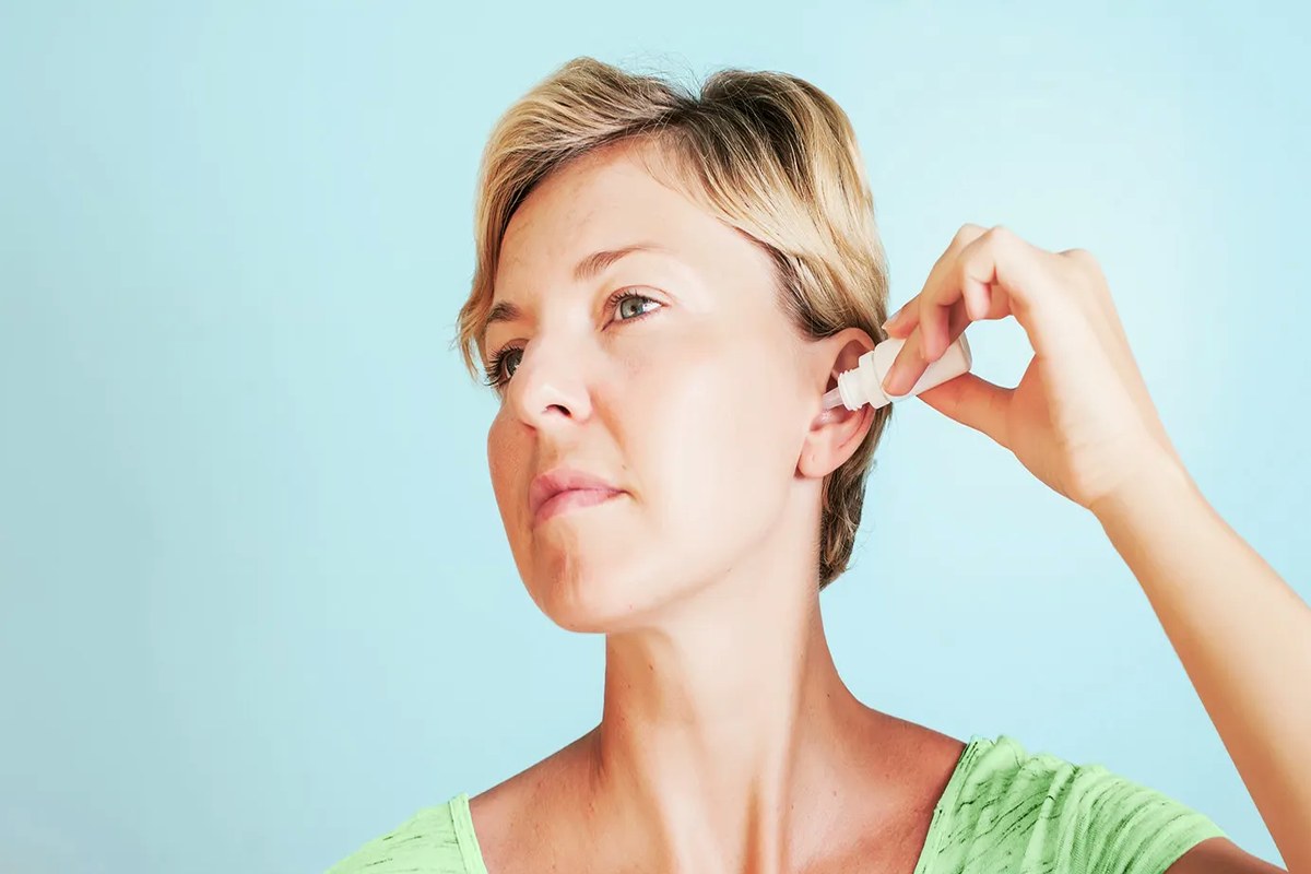 Ear health illustration for Swimmer’s Ear Prevention
