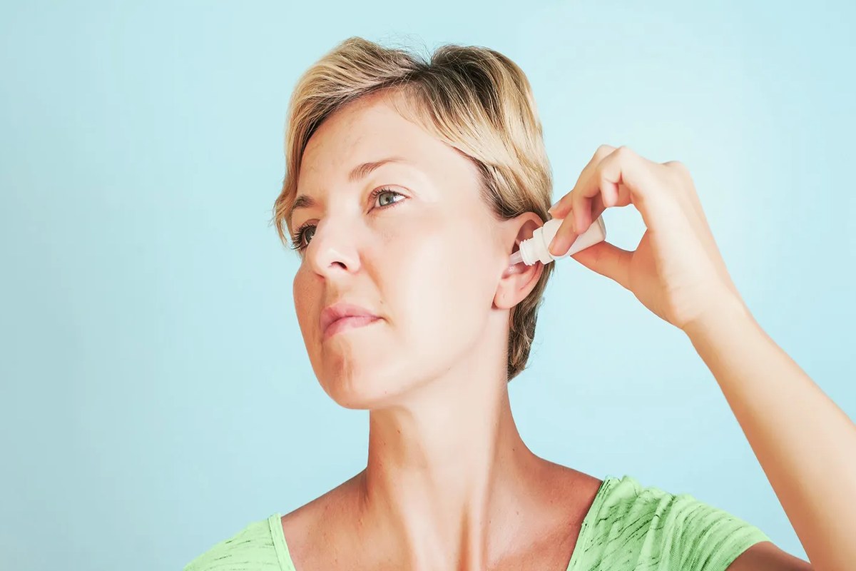 Ear health illustration for Eustachian Tube Pressure